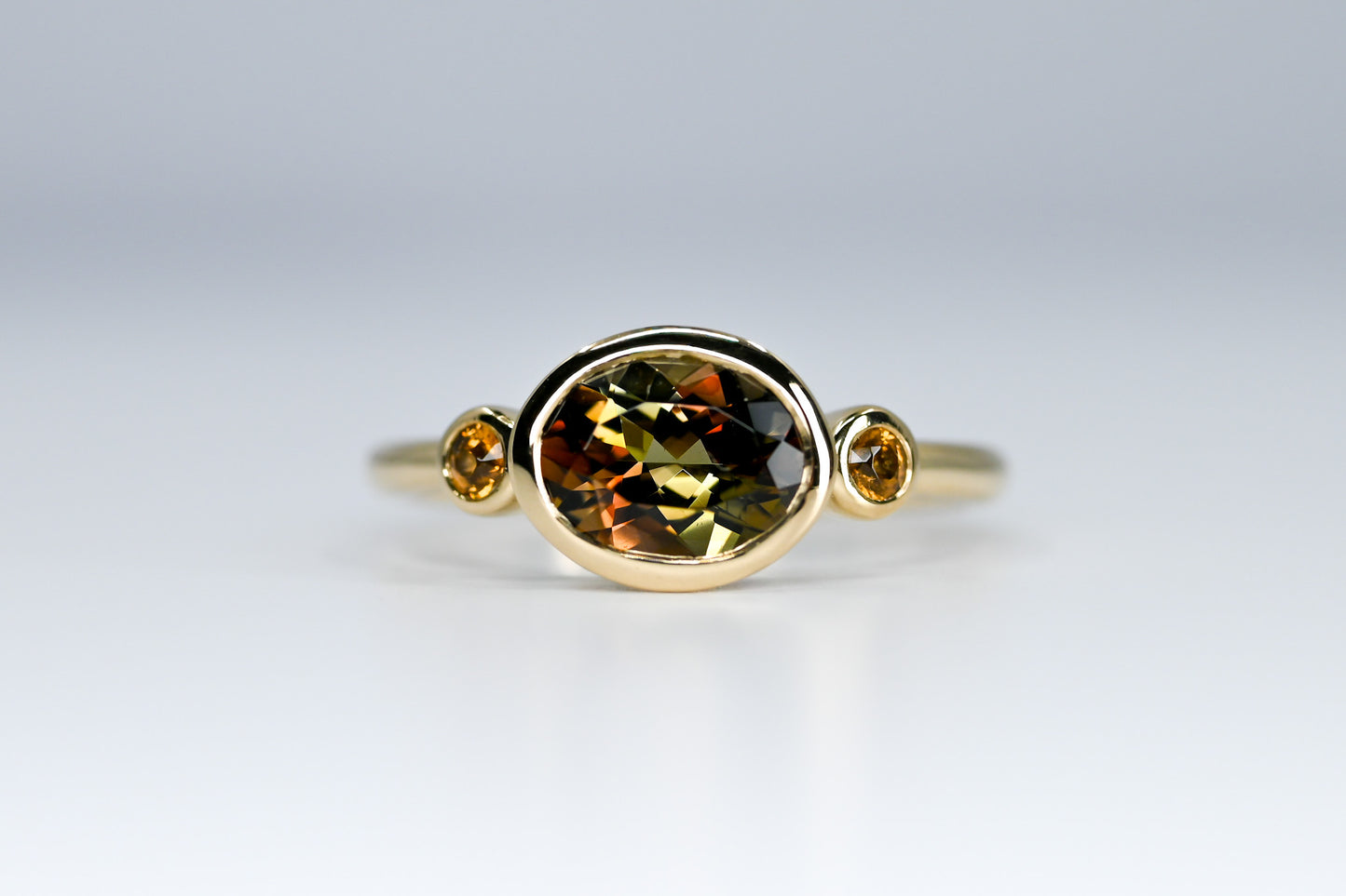 Bague trilogie andalousite et grenats spessartites