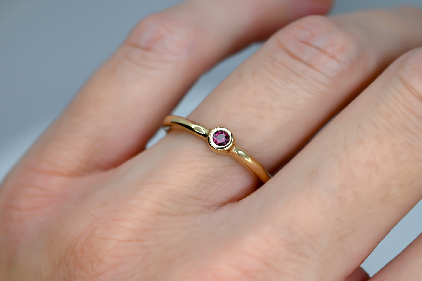 Bague Nomade solitaire petit rubis